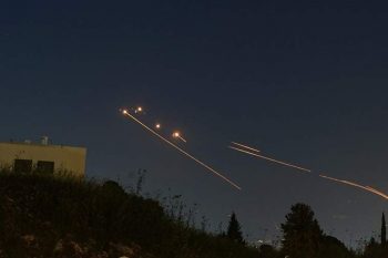 Громкие звуки в Исфахане связаны с работой ПВО: ИРНА