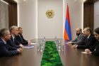 Секретарь Совета безопасности Армении и Богдан Клих обсудили региональные и внерегиональные развития